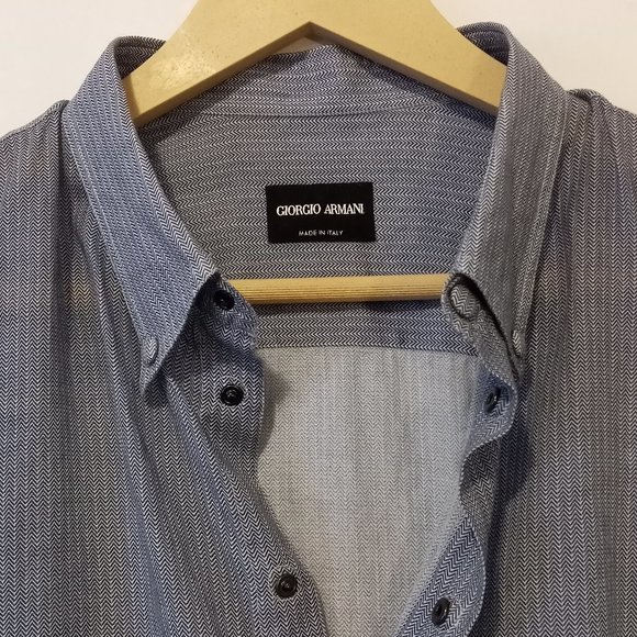 GIORGIO ARMANI - Thin zigzag print snap buttons shirt- Sz 40 (15.75) - Picture 6 of 13